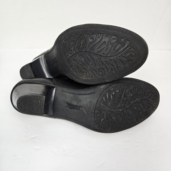 Earth Dione Wide Perforated Black Leather Heel Mary Jane Shoe 8 D - Picture 9 of 12